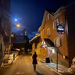 Alpina Hotel