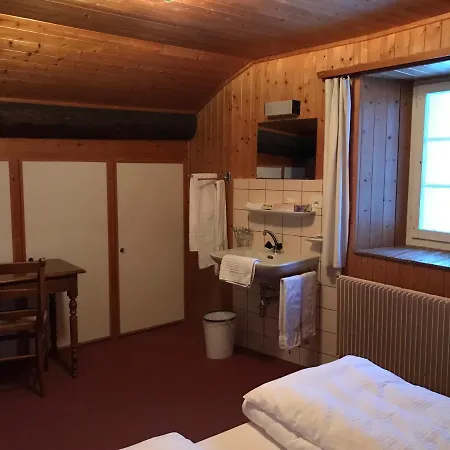 Hotell Alpina Lumbrein